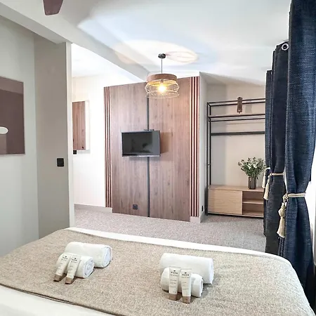 - Premium For 3 Apartamento Paris